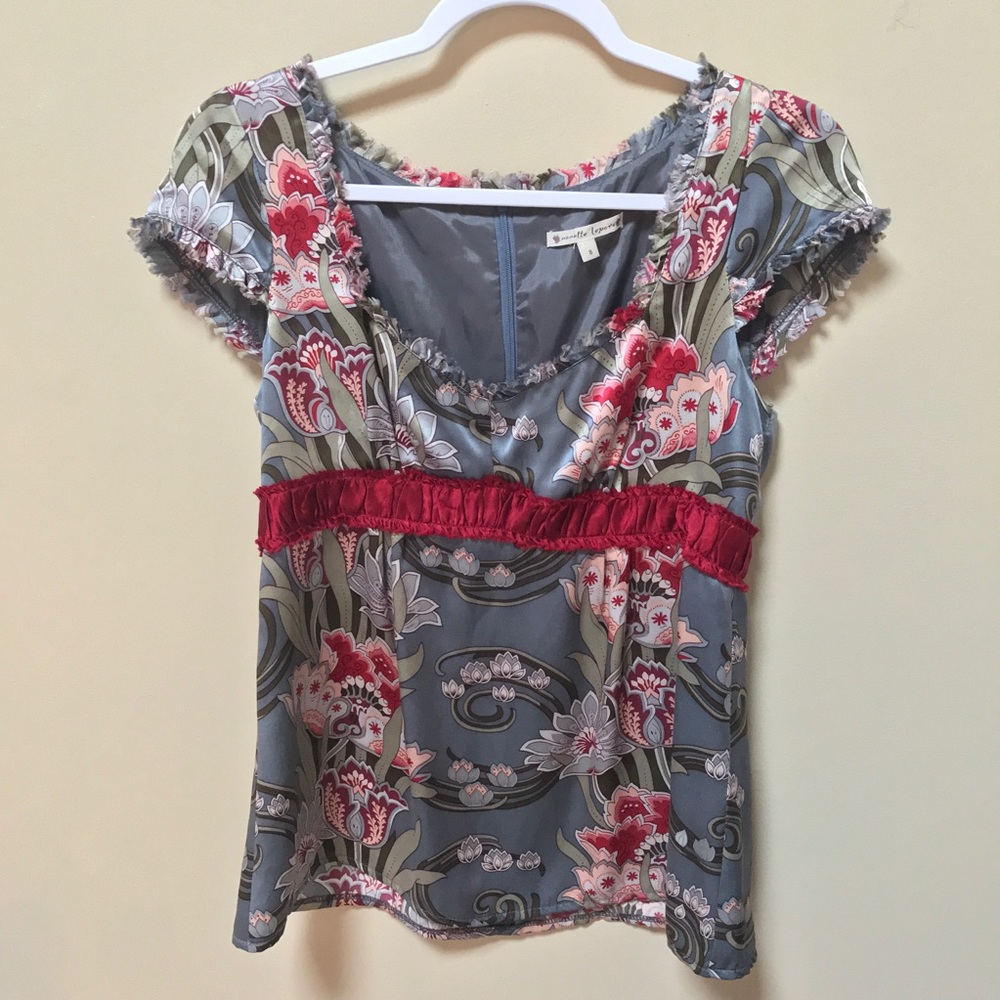 Nanette Lepore Silk blosse size 6. Price is firm